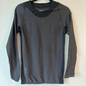 Skins RY400 Compression Recovery Womens Medium Top Black Long Sleeves Athletic